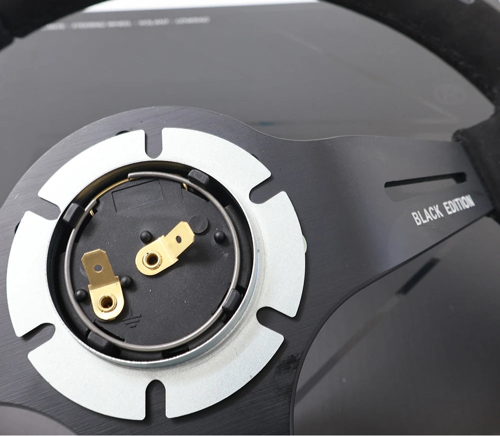 Volante Racing 335mm Scamosciato