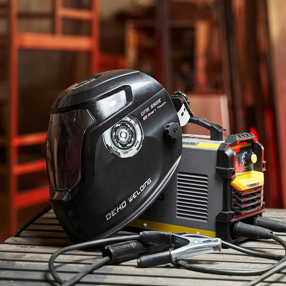 DEKOPRO MZ224 Solar Auto Darkening Welding Helmet