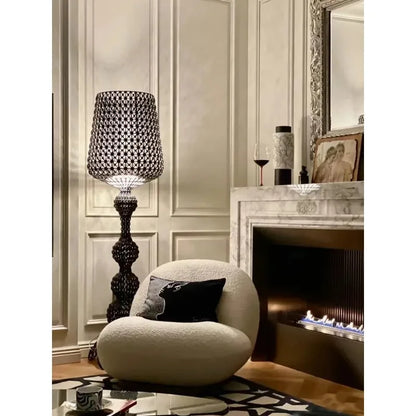 Lampada da Pavimento Nordic-Italiana con Intaglio Artistico