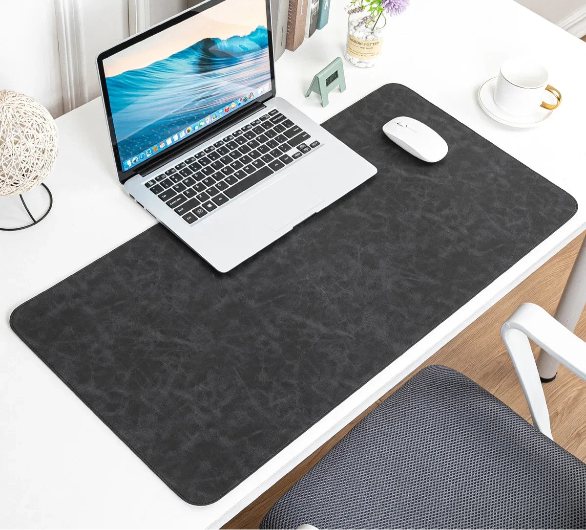 Xummen Desk Pad Mouse Pad in PU Leather Waterproof