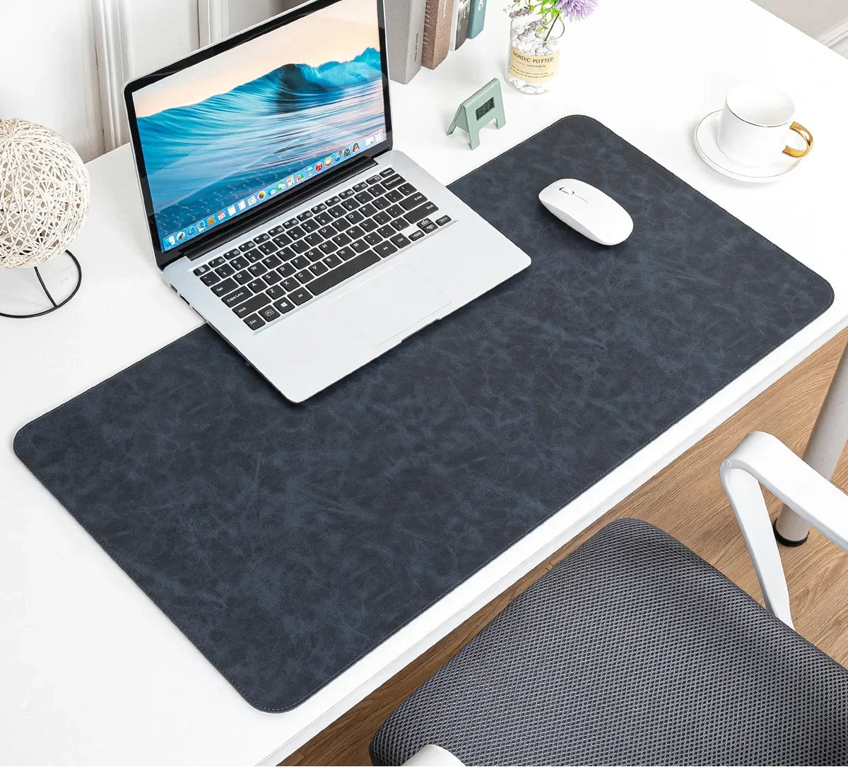 Xummen Desk Pad Mouse Pad in PU Leather Waterproof