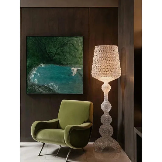 Lampada da Pavimento Nordic-Italiana con Intaglio Artistico